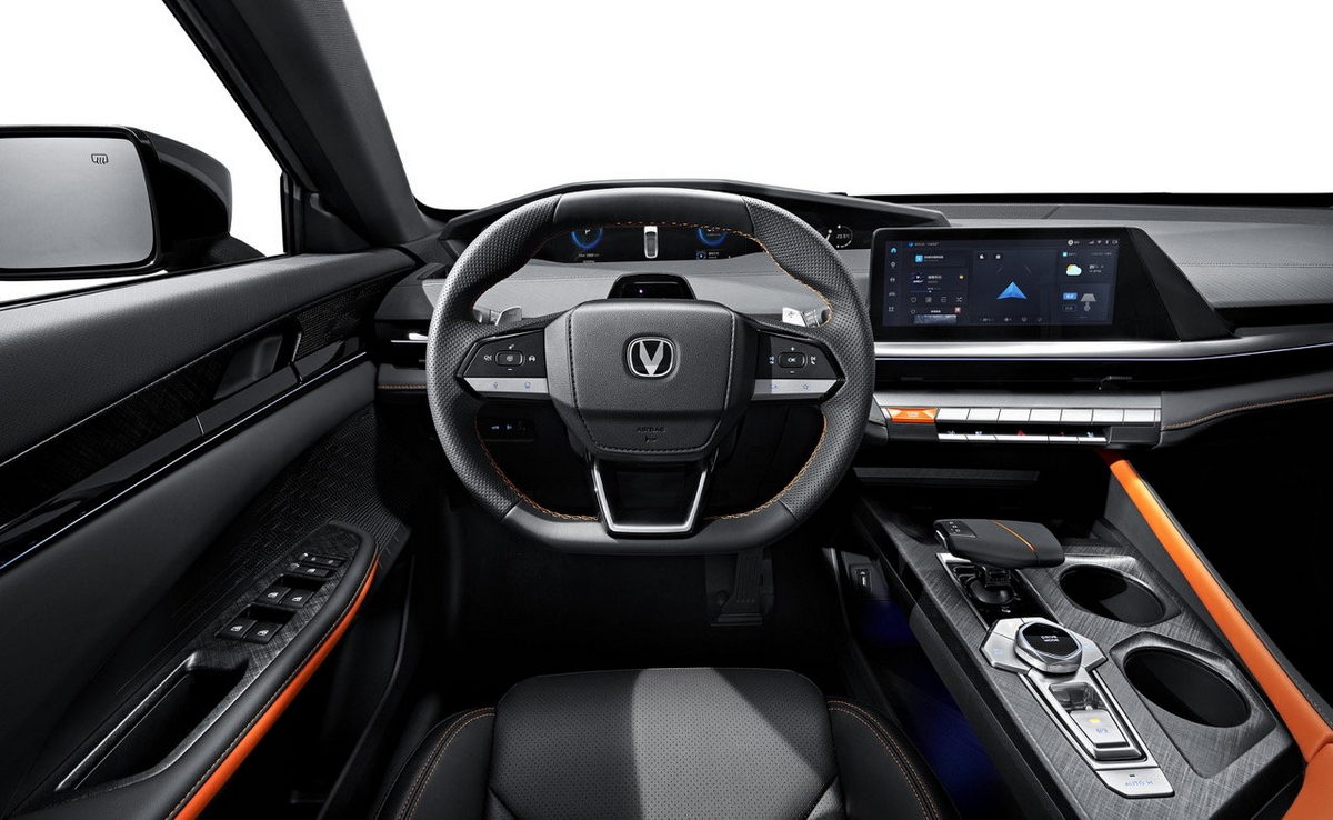Changan UNI-V Ultra 2026